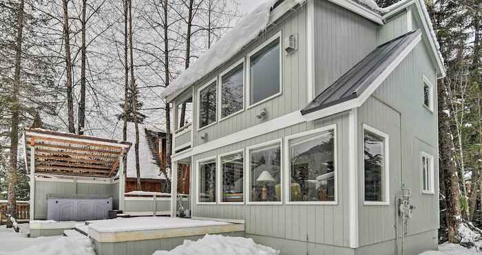 Lainnya Cabin w/ Hot Tub & Views: 1 Mile to Alyeska Resort