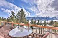 Others Gorgeous Twin Lakes Home w/ Deck Overlooking Mtns!