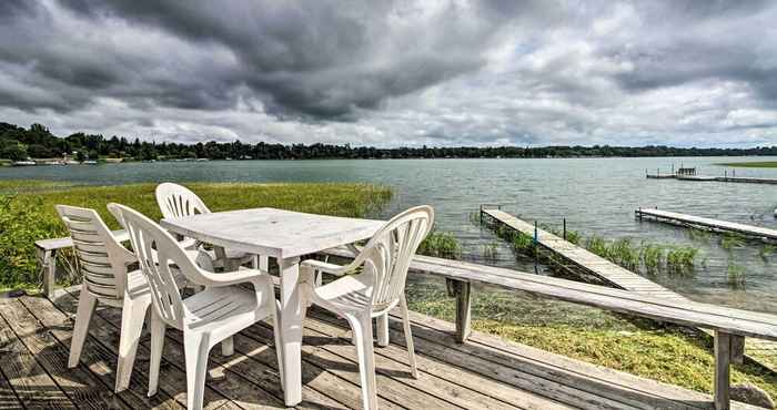 Khác Lake Retreat: Fire Pit, Boat Rentals, Bbq!