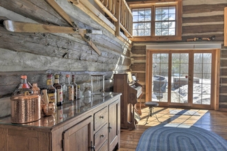 Lainnya 4 Spacious Log Cabin on the Wolf River w/ Fireplace!