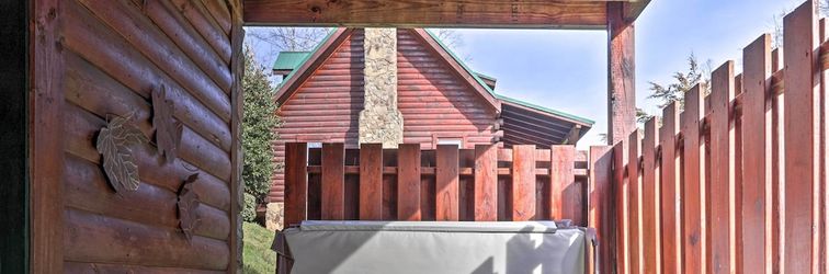 Others 3 Mi to Dollywood: Hot Tub Hideaway in Smoky Mtns