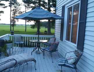 Others 2 Quiet Farmhouse Retreat W/fire Pit - Pets Welcome!