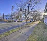 Lain-lain 2 Quaint DT Greenport Apt - 2 Mi to Shelter Island!