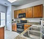 Lain-lain 3 Inviting High Point Townhome With Patio + Privacy!