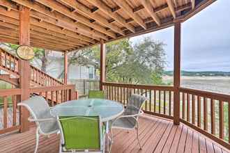 Others 4 Lakehills Vacation Rental on Medina Lake