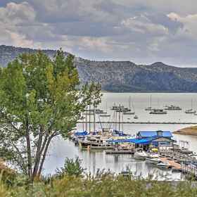 Primary image 1 Quiet Pagosa Springs Cabin: Lake & Mountain Views!, 아츌레타 카운티 호텔