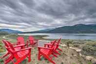 อื่นๆ Breathtaking Lake-view Retreat w/ On-site Hiking!