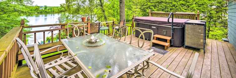 Others Cozy Retreat w/ Hot Tub, on Sleepy Hollow Lake!