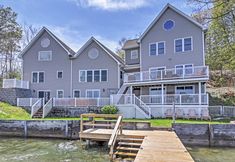 기타 6 Waterfront Seneca Lake House: Fire Pit + Boat Dock