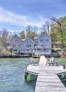 Imej utama Waterfront Seneca Lake House: Fire Pit + Boat Dock