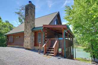 Lainnya 4 Smoky Mtn Lakefront Cabin w/ Hot Tub & Fire Pit!