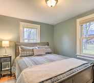 Lainnya 2 Cozy Campbell Hall Getaway w/ Porch!