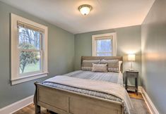 Others 7 Cozy Campbell Hall Getaway w/ Porch!