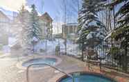 Others 2 Getaway w/ Resort Amenities on Main Street Breck!