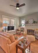 Imej utama Vintage Chic Cottage < 1 Mile to UNC Greensboro!