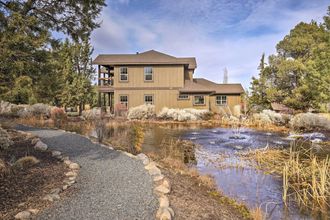 Others 4 Modern Eagle Crest Escape w/ Patio & 2 Balconies!