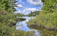 Lain-lain 7 Warm & Cozy Adirondacks Cabin on Otter Lake!