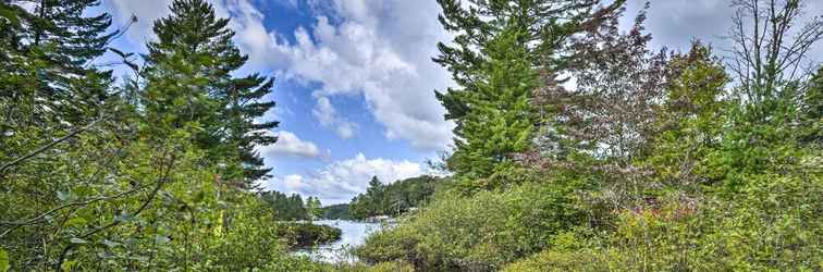 Others Warm & Cozy Adirondacks Cabin on Otter Lake!