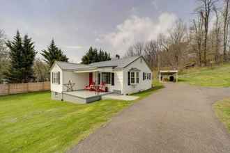 Others 4 Quaint & Cozy Jefferson Retreat w/ Spacious Yard