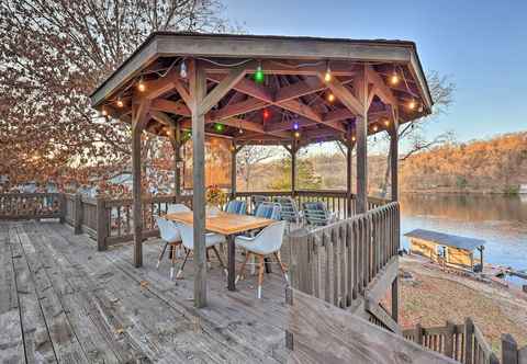 Others Bella Vista Home w/ Hot Tub & Lake Access!