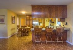 Others 6 Historic Petaluma Vacation Rental on 1860s Farm!