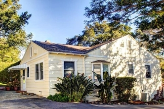 Others 4 Historic Petaluma Vacation Rental on 1860s Farm!