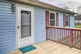 Lain-lain 4 Family House w/ Game Room, Deck & Hot Tub!