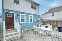 Others Modern Townhome: Walk to Beach, Bars & Eats!