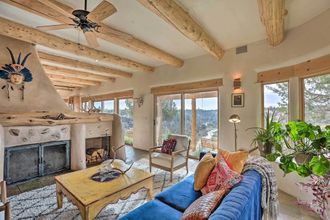 Lainnya 4 Adobe Home - River & Mtn Views w/ Hot Tub!