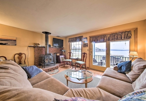 Others Condo w/ Rangeley Lake Views: 10 Mi to Saddleback!