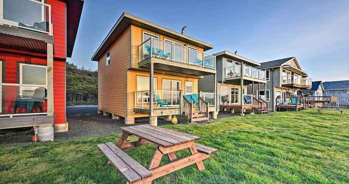 อื่นๆ Sanderling Sea Cottages, Unit 9 With Ocean Views!