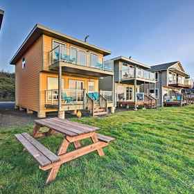 Primary image 1 Sanderling Sea Cottages, Unit 9 With Ocean Views!, Beachside State Recreation Site Hotels