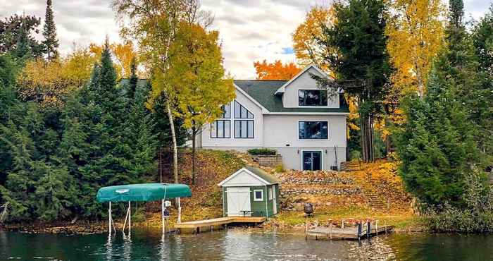 อื่นๆ Fishing Haven: Family Home on Indian Lake