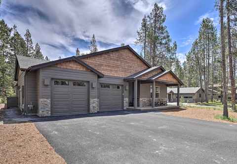 Others Northwest Sunriver Getaway w/ Community Amenities!