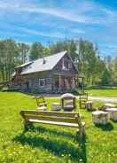 Imej utama Historic Century-old Cabin in Downtown Hope