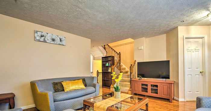 Others Burtonsville Townhome 20 Mi to DC!