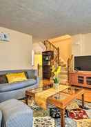 ภาพหลัก Burtonsville Townhome 20 Mi to DC!