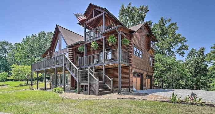 Others Idyllic 'lakeview Lodge' w/ Private Hot Tub!