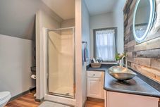 Others Pet-friendly Loft Vacation Rental w/ Fire Pit!