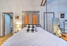 Others 7 Pet-friendly Loft Vacation Rental w/ Fire Pit!