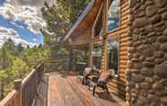 อื่นๆ 7 Gorgeous Alton Cabin w/ Deck + Mountain Views