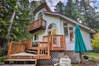 Lainnya Enchanting Escape w/ Hot Tub, Decks & Views!