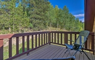 Lain-lain 6 Alma Cabin w/ Mtn Views & Hot Tub: 17 Mi to Breck!