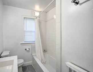 Lain-lain 2 Charming Albany Retreat ~ 3 Mi to Downtown!