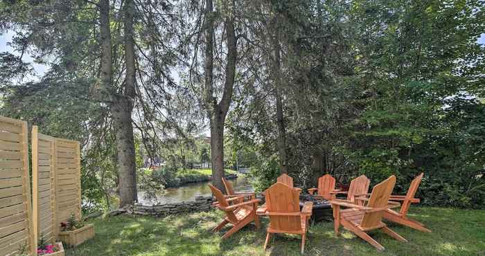 Lainnya Waterfront Home - Walk to Downtown Saranac Lake!