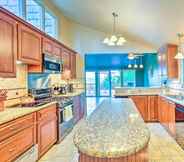 Others 3 Stunning Puyallup Oasis w/ Views + Game Room!