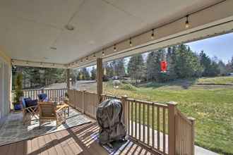 Others 4 Spacious Port Angeles Abode w/ Hot Tub & Game Room