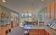 Others 6 Spacious Port Angeles Abode w/ Hot Tub & Game Room