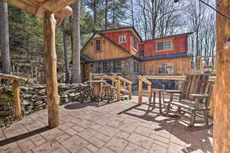 Others 4 Spacious Escape w/ Deck & Ponds Near Skiing!