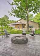 Primary image Shipshewana Guest House With Fire Pit!